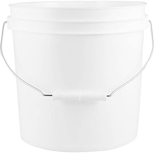 House Naturals 2 Gallon Food Grade BPA Free Bucket Container with Screw on White Lid (Pack of 2) Made in USA Container (White)