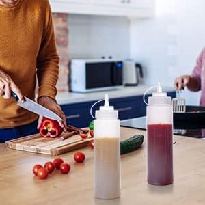 Condiment Squeeze Bottles Ketchup Dispenser 2PCS 24 oz Plastic Sauce Squirt Bottle with Cap Lids, Pancake Squirt Bottles for Sauces Liquids Mustard BBQ Dressing Pancake Art