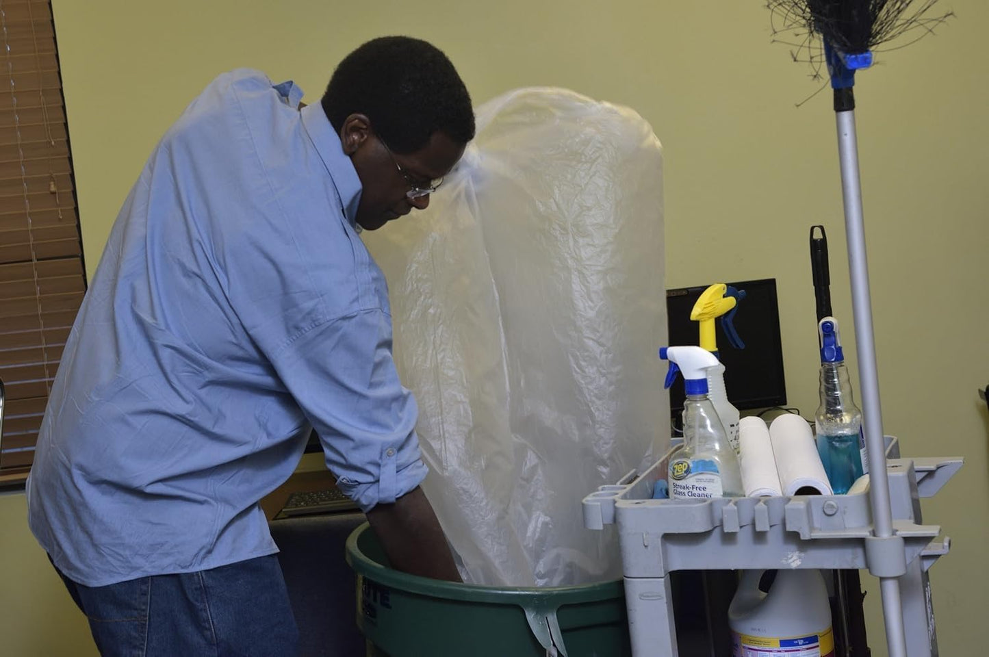 Aluf Plastics High Density Trash Bags, 56 Gallon, 600 Count, 22 Micron (eq), 43" x 48", Black, for Bathroom, Office, Industrial, Commercial, Janitorial, Municipal, Recycling