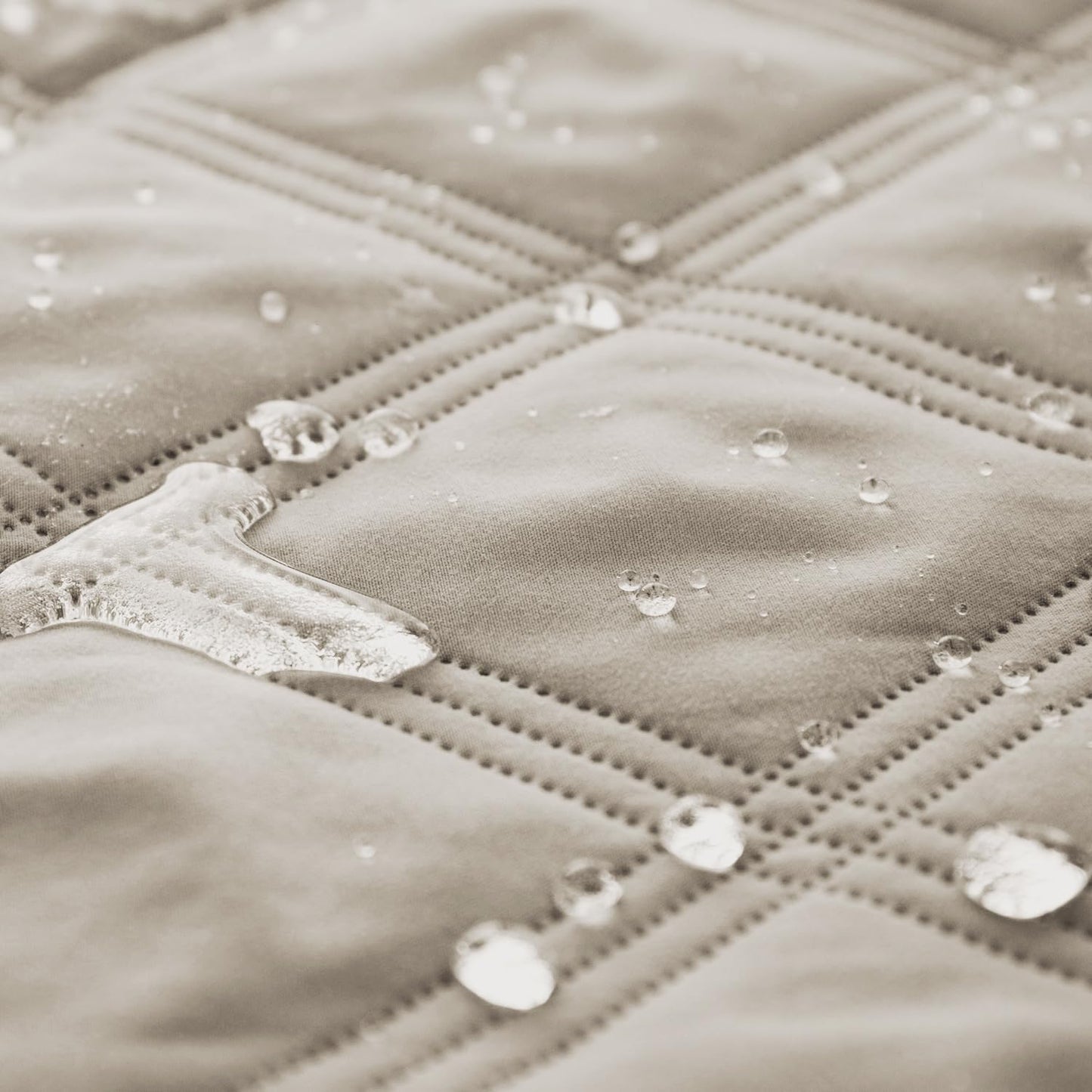 Ameritex Waterproof Dog Bed Cover Pet Blanket with Anti-Slip Back for Furniture Bed Couch Sofa