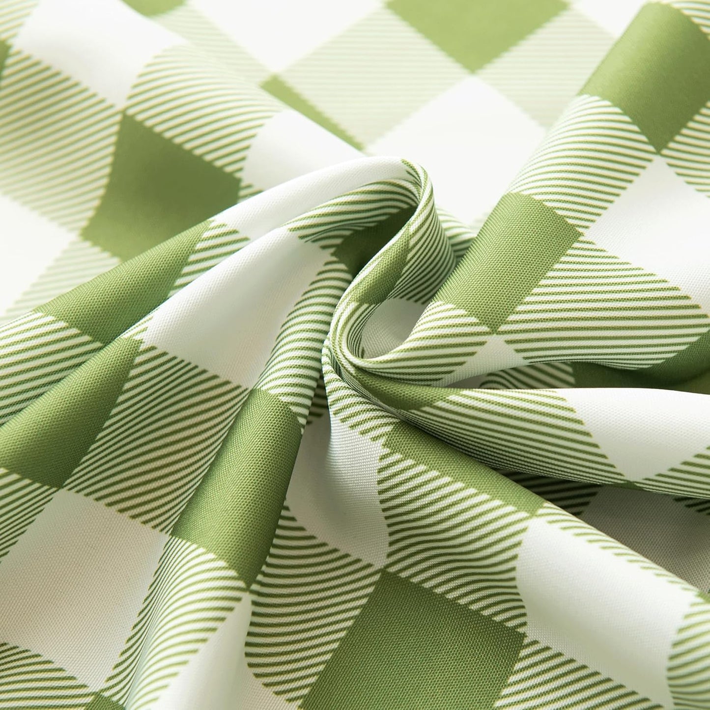 Waterproof Plaid Tablecloth Fabric - Round 70 Inch Classic Gingham Checker Table Cloth for Indoor/Outdoor Use - Buffalo Table Cover for Picnics, BBQs, and Parties